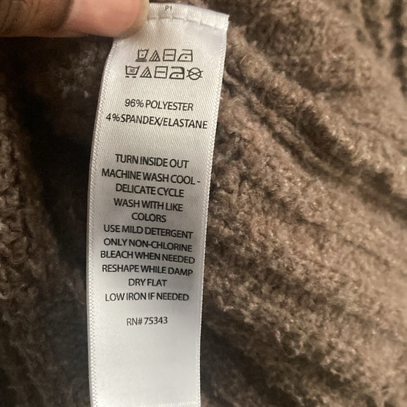 Sincerely Jules Brown Quarter-Zip Sweater - Picture 4 of 6